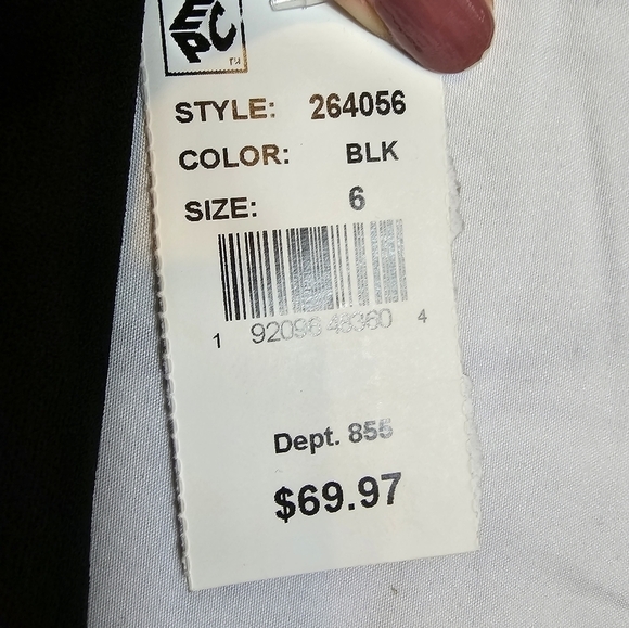 MARINA V-neck ruffled sleeveless formal size 6 black Jumpsuit NWT - Picture 7 of 11